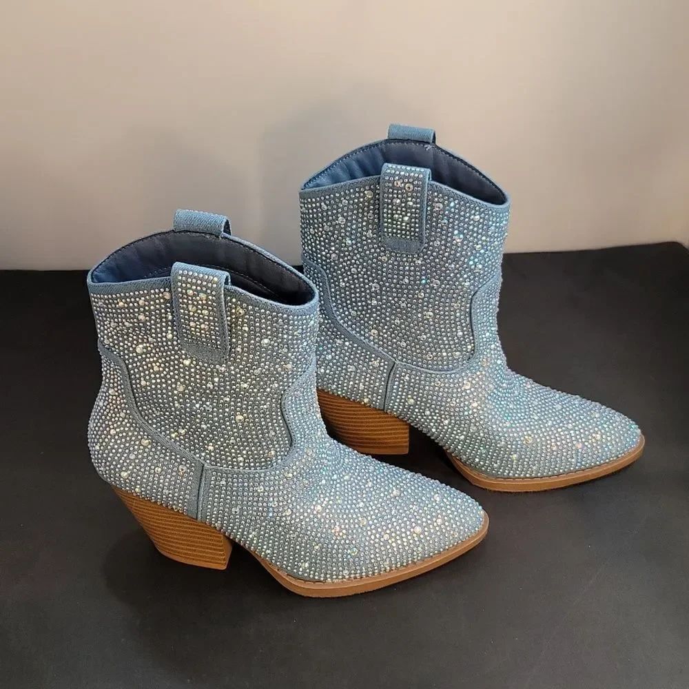 BRAND NEW FOREVER RIVER RHINESTONE WESTERN BOOTIES - Picture 4 of 15